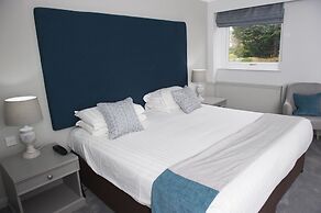 Crown Hotel