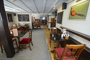 Crown Hotel
