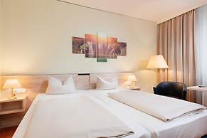 NOVINA HOTEL Südwestpark Nürnberg