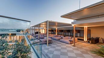 AX ODYCY Hotel