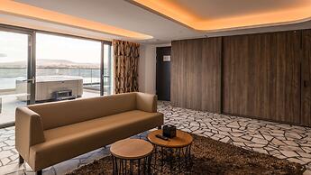 AX ODYCY Hotel
