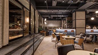 AX ODYCY Hotel