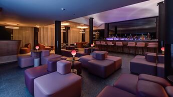 AX ODYCY Hotel