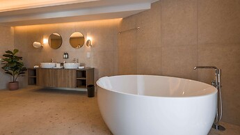 AX ODYCY Hotel