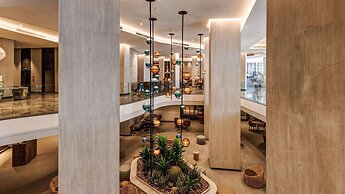 AX ODYCY Hotel