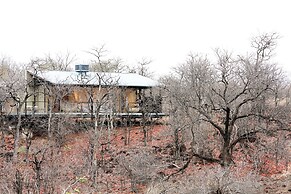 The Outpost & Pel's Post