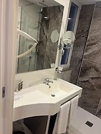 Jr Hotels Bocconi Milano