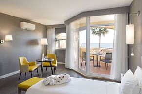 AP Oriental Beach