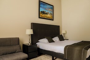 Hotel Chariot