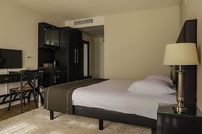 Hotel Chariot