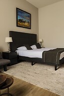 Hotel Chariot