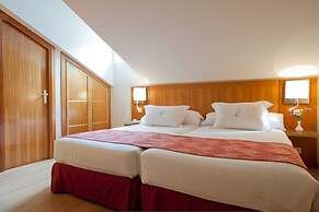 Ateneo Hotel