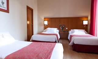 Ateneo Hotel
