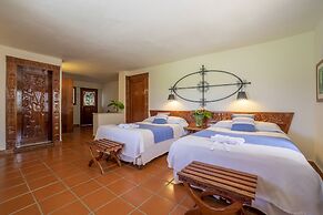 Mayaland Hotel & Bungalows