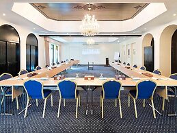 Novotel Bahrain Al Dana Resort