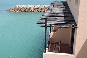 Novotel Bahrain Al Dana Resort