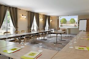 Logis Le Domaine De Valaudran