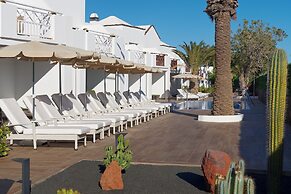 H10 White Suites