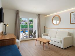 H10 White Suites
