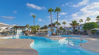 H10 White Suites