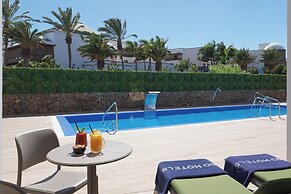 H10 White Suites