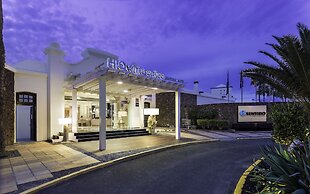 H10 White Suites