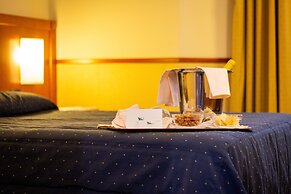 Pacific Hotel Fortino