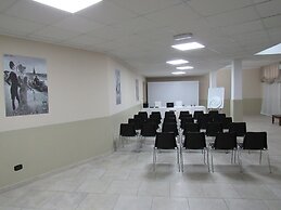 Green Hotel