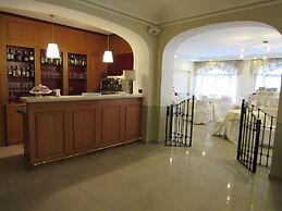 Green Hotel