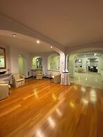 Green Hotel