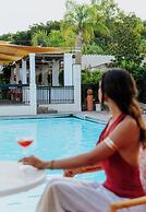 Hôtel La Tartane Saint -Tropez