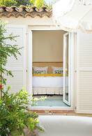 Hôtel La Tartane Saint -Tropez