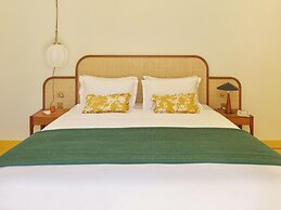 Hôtel La Tartane Saint -Tropez