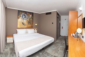 Best Western Plus Congress Hotel