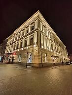Grand Hotel
