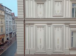 Grand Hotel