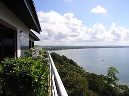 Hinsuay Namsai Resort Hotel