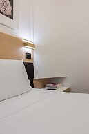 Globus Urban Hotel