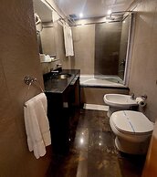 Sarmiento Palace Hotel