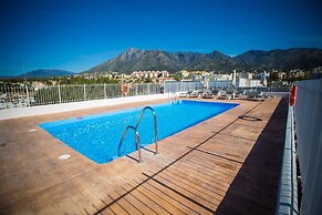 Ona Marbella Inn