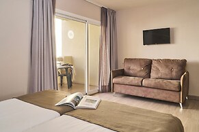 Ona Marbella Inn