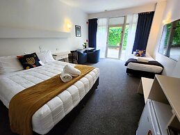 U Studios Paraparaumu, SureStay Collection by BW