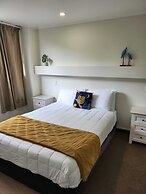 U Studios Paraparaumu, SureStay Collection by BW