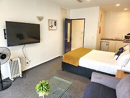 U Studios Paraparaumu, SureStay Collection by BW