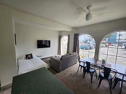 U Studios Paraparaumu, SureStay Collection by BW