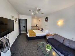 U Studios Paraparaumu, SureStay Collection by BW