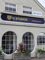 U Studios Paraparaumu, SureStay Collection by BW