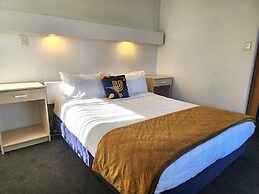 U Studios Paraparaumu, SureStay Collection by BW