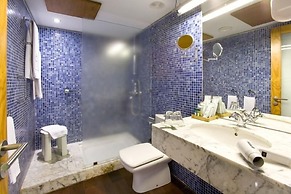 Hotel LIVVO La Quinta Roja