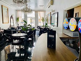 My Place Hotel